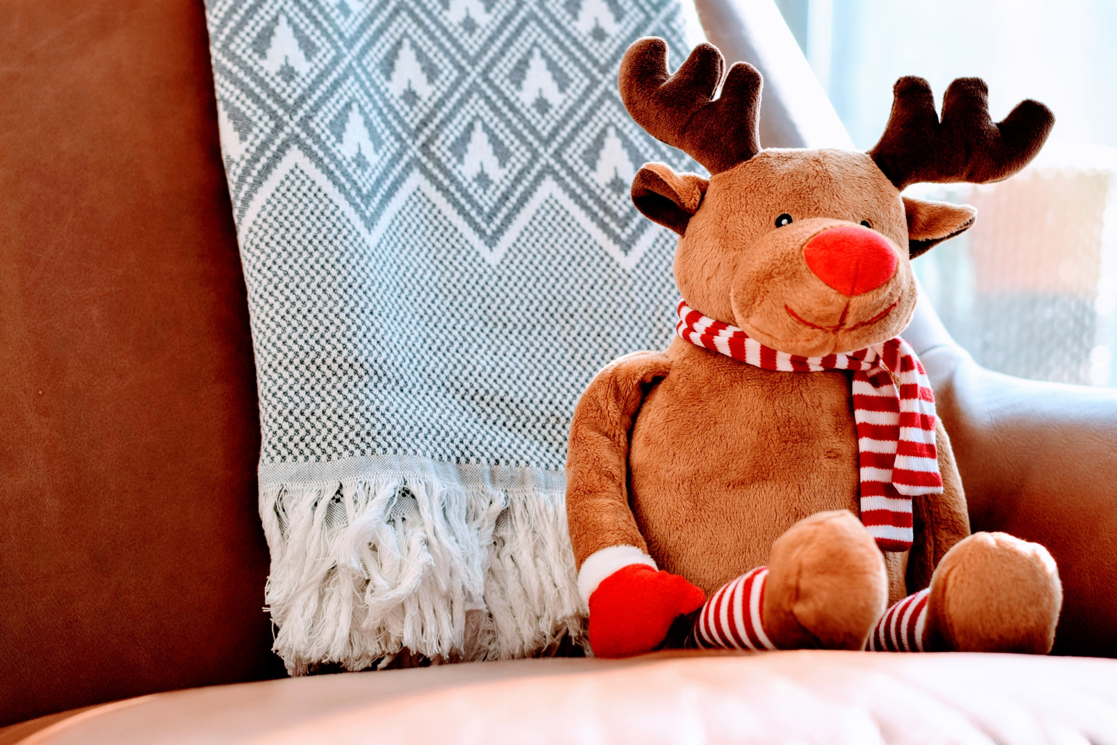 stuffed-rudolph-the-red-nosed-reindeer-christmas